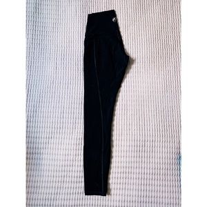 Alphalete Pocket Leggings